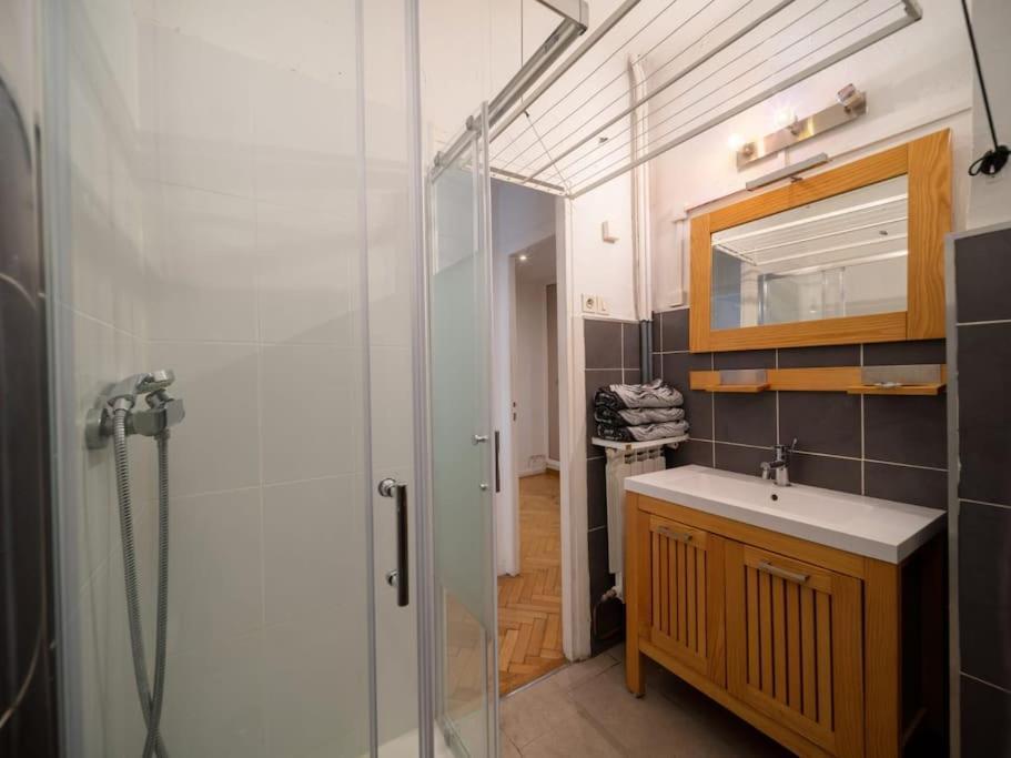 Appartement Climatise Tout Equipe A Cote Du Stade Velodrome Марсилия Екстериор снимка