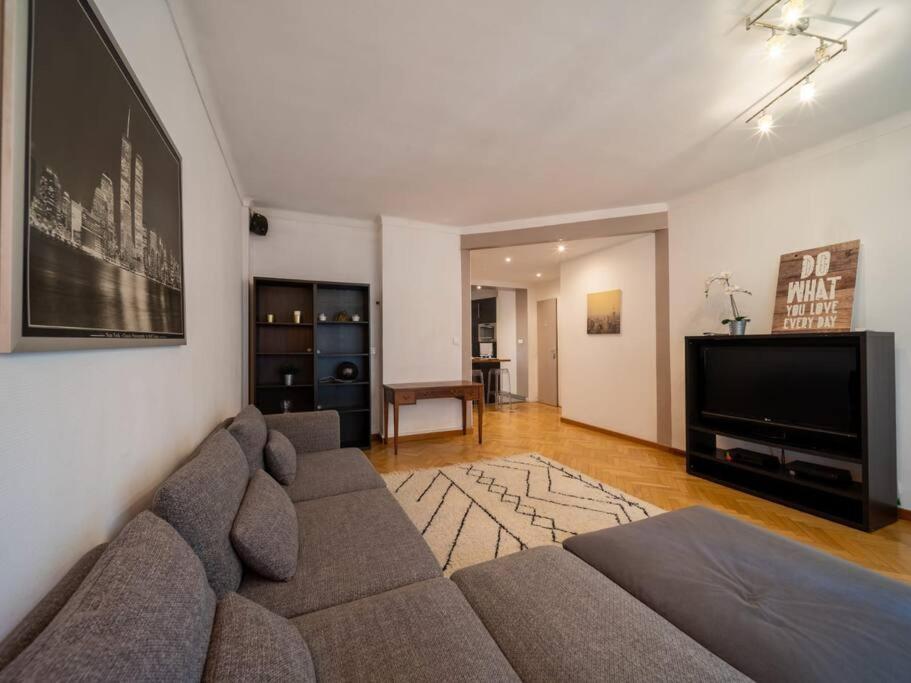 Appartement Climatise Tout Equipe A Cote Du Stade Velodrome Марсилия Екстериор снимка